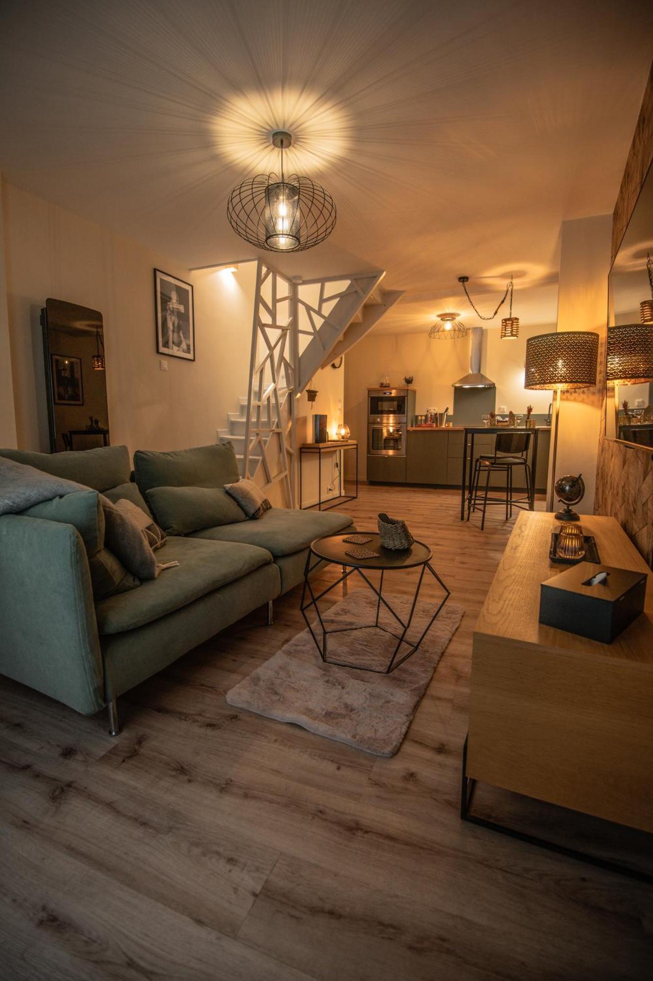 La Sublime Love House Briey Bagian luar foto